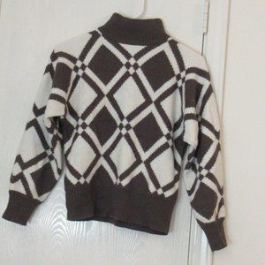 KNIGHT'S LTD. Brown/White Diamond Design Sweater Acrylic Lambswool